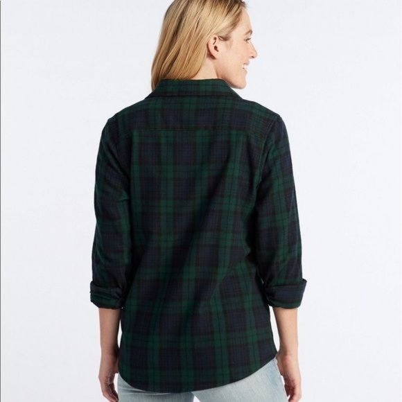 LL Bean Women's Scotch Plaid Flannel Shirt, Relaxed - Picture 3 of 6